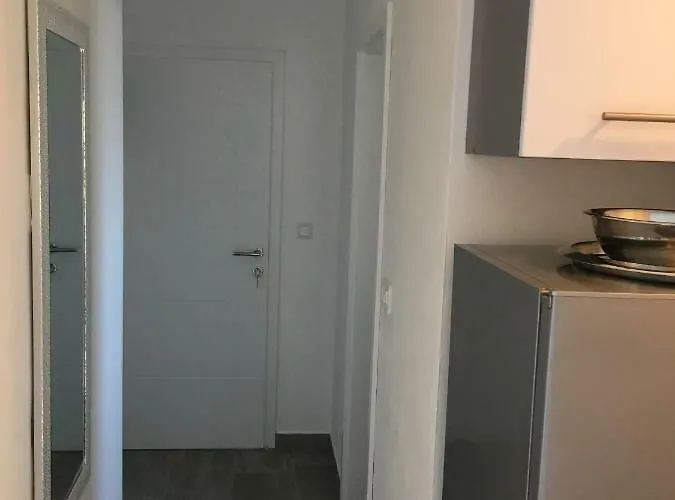 Eden Mulo Apartment *